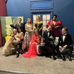 Murray Bartlett Instagram - Still in the clouds from an epic Emmy’s experience. Forever thankful to Mike White and @hbo for this amazing ride. Big love to our awesome White Lotus family!! So thrilled that @thewhitelotus received so much love. Thank you @televisionacad for an amazing night! And thank you to this amazing group of angels for making me feel stellar:
Styling: @mrmontyjackson 
Grooming: @kcfee 
Hair and beard cut: @andy_at_unison 
Tux: @louisvuitton 
Timepiece: @omega