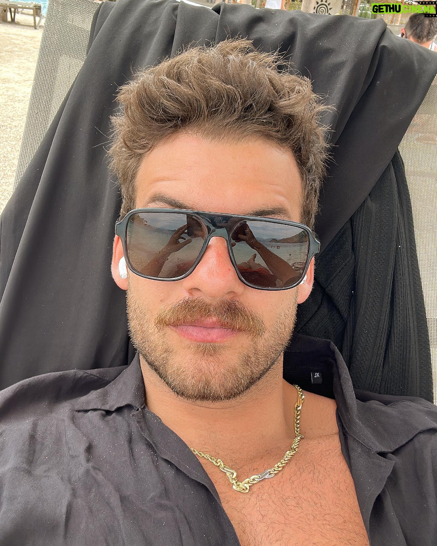 Mustafa Mert Koç - 23.2K Likes - kacamaks