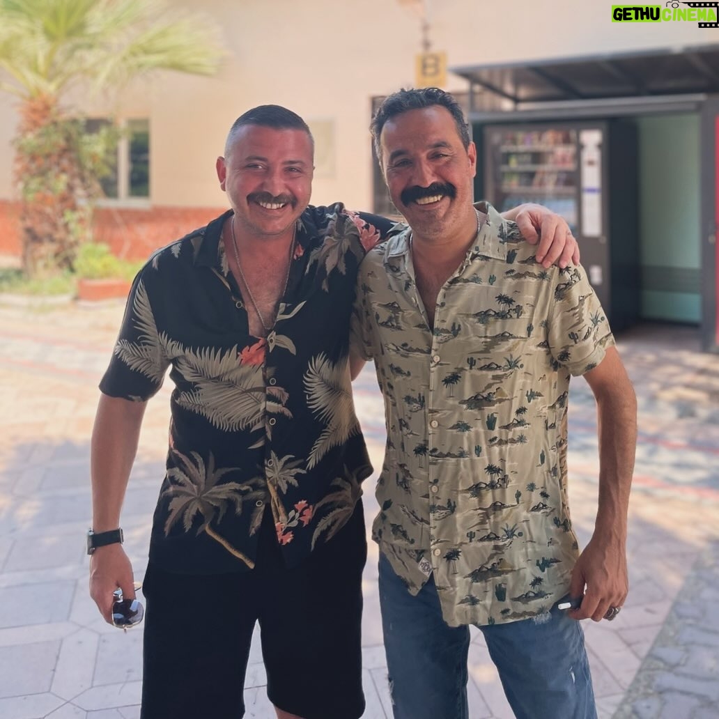 Mustafa Üstündağ - 7.9K Likes -