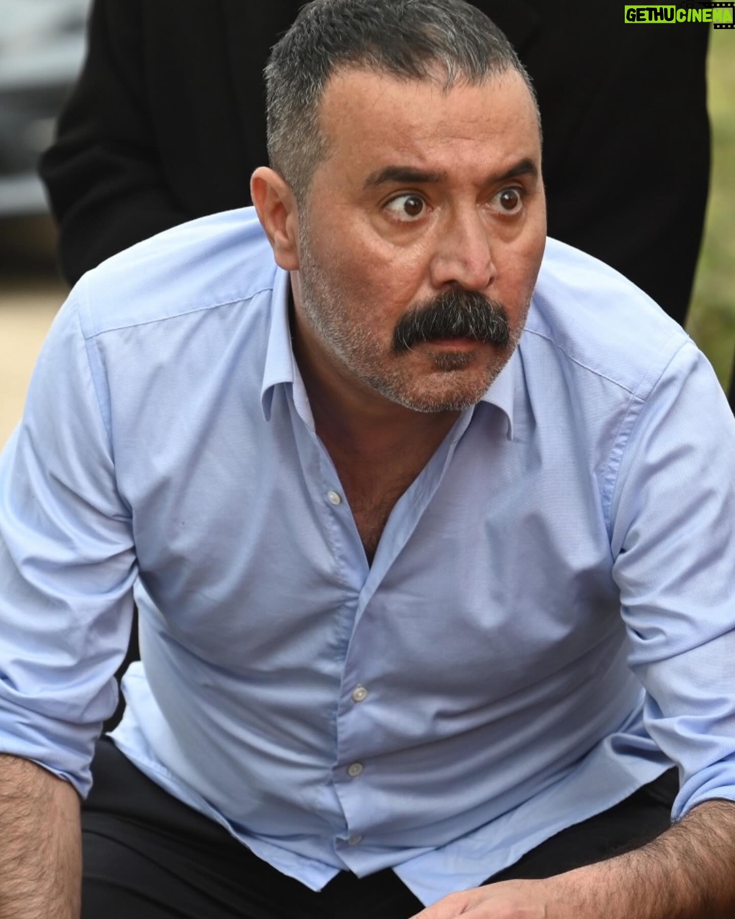 Mustafa Üstündağ - 17.1K Likes - Takımdan ayrı düz koşu yaptıran hoca🤣