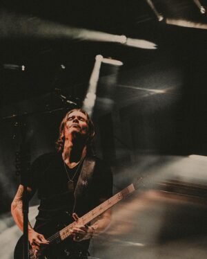 Myles Kennedy Instagram - I’m excited to announce that PRS and I have teamed up to release my first signature guitar. Mind blown!  I learned a ton and made lifelong friends in the process. I’m so grateful to everyone at @prsguitars for this incredible opportunity. 

Born out of necessity, the instrument ended up taking on a life of its own. I can’t imagine performing or creating without it. I hope you enjoy it as much as I do. 🤘🏻Live pic by @chuckbrueckmann #prsguitars #grateful