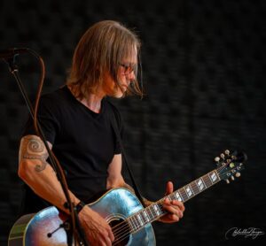 Myles Kennedy Instagram - Myles Kennedy - The Art Of Letting Go
Tickets and Meet & Greets are on sale here: myleskennedy.com

EUROPE - With Devin Townsend, Cardinal Black and Black River Delta at select dates
10.27.24 - GER. Hamburg - Grünspan
10.28.24 - DEN. Copenhagen - Pumpehuset
10.30.24 - SWE. Gothenburg - Valand
11.1.24 - SWE. Stockholm - Debasser
11.2.24 - NOR. Oslo - John Dee
11.5.24 - GER. Berling - Columbia Theater
11.7.24 - POL. Warsaw - Club Progresja
11.8.24 - CZE. Prague - Palace Akropolis 
11.10.24 - HUN. Budapest - Akvariuim Klub
11.11.24 - AUT. Vienna - Arena
11.13.24 - ITA. Milan - Alcatraz
11.14.24 - SWI. Zurich, X-TRA
11.16.24 - GER. Munich - Technikum
11.17.24 - LUX. Luxembourg - Rockhal Club
11.19.24 - GER. Frankfurt - Zoom 
11.20.24 - HOL. Tilburg - 013
11.22.24 - GER. Cologne - Kantine
11.23.24 - FRA, Paris - Le Cabaret Sauvage
11.25.24 - SCO. Glasgow - SWG3 Galvanizers
11.27.24 - ENG. Manchester - Academy
11.29.24 - ENG. Nottingham - Rock City
11.30.24 - ENG. Birmingham - 02 Academy
12.2.24 - WAL. Cardiff - Great Hall
12.3.24 - ENG. London - Kentish Town Forum
12.5.24 - IRE, Dublin - The Academy
12.6.24 - N. IRE, Belfast - Limelight 

USA - with Tim Montana and Sons Of Silver
1.17.25 - Joliet, IL - The Forge
1.18.25 - Minneapolis, MN - Varsity Theater 
1.21.25 - Flint, MI - The Machine Shop
1.22.25 - Toronto, ON - The Concert Hall
1.24.25 - Uncasville, CT - Wolf Den at Mohegan Sun
1.25.25 - Glenside, PA - Keswick Theatre
1.27.25 - Boston, MA - Brighton Music Hall
1.28.25 - Asbury Park, NJ - The Stone Pony
1.30.25 - Baltimore, MD - Baltimore Soundstage
1.31.25 - Charlotte, NC - Neighborhood Theatre
2.02.25 - Nashville, TN - Brooklyn Bowl Nashville
2.03.25 - Atlanta, GA - Variety Playhouse
2.05.25 - Destin, FL - Club LA 
2.07.25 - San Antonio, TX - Vibes Event Center
2.08.25 - Dallas, TX - The Echo Lounge & Music Hall
2.11.25 - Lawrence, KS - Liberty Hall 
2.12.25 - Denver, CO - Summit
2.14.25 - Mesa, AZ - Nile Theater
2.16.25 - Los Angeles, CA - El Rey Theatre
2.18.25 - Sacramento, CA - Ace of Spades
2.20.25 - Seattle, WA - Neptune Theatre
2.21.25 - Spokane, WA - Knitting Factory - Spokane

#MylesKennedy #TheArtOfLettingGo 

Photo: Brenda Daniels
