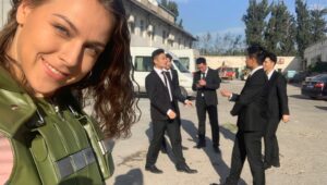 Myra Mala Instagram - It was a pleasure to participate in an advertisement for #tmall (big selling platform in China) for 11.11 sales day that’s coming 🤩⁣⁣
It was a fun project to be thanks to these #crazy88 guys🙈😅⁣ #grateful⁣
⁣⁣
⁣⁣
⁣⁣
⁣
⁣
#advertisement #actiongirl #killbill #killbillvol1 #killbillvol2 #actionfigure #samuraisword #广告 #天猫 #中国 #演员 #femalemartialartist #ukrainiangirl #femalewarrior #actionactress #femaleheroes #swords #skillset #acting