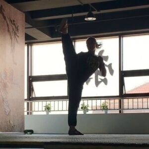 Myra Mala Instagram - Did you ever notice how much your jumps, kicks (or any other physical movements) depend on the level of tension in your mind❓ Or did you notice when you trying super hard (creating excessive tension by doing this) to get a particular move, but it just doesn't work and once you relax a bit and (like one of my friends said) ”Let it sliiiiide” move gets better❓⁣
⁣
It doesn't mean to eliminate the tension completely, just pace yourself - let it go somewhere, switch from tension to relaxation and vice versa, from trying hard to ”let it sliiiiide”, slow down/speed up, ”draw” your own rhythm. ⁣
⁣
It would be awesome to hear your thoughts in the comment section below👇⁣#shareyourthoughts ⚠️ And definitely enjoy every training, every move, every breath - it's priceless! ⁣
⁣
⁣
⁣
⁣
#lifestyleofawarrior #letitgo #girlsmartialarts @lifestyleofawarrior @girls_martial_arts @kickgirlz @femalekickers #martialartstricking #actionactress #actress #ukrainiangirl #актриса #актрисакино #экшн #tkdgirl @taekwondo.bonding @white_tiger_dojo @martialarts__worldwide @martialartsunleashed @martial_arts_4life #shadowfight @wayofmartialarts @belleza_marcial #wayofmartialarts @my_martial_spirit @martial.arts.family @kung_fu_legend