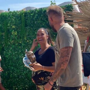 Myriam Chafik Instagram - Un moment qui restera gravé dans nos mémoires 🥰

Hâte d'accueillir notre Baby Boy , le 3eme de la fratrie recomposée 💗