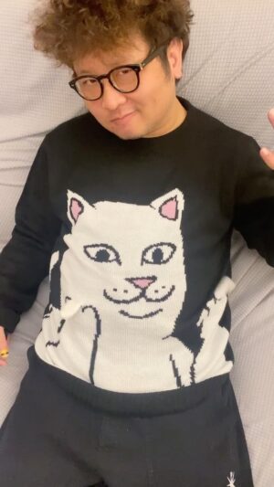 Na-Do Instagram - 很酷的新毛衣