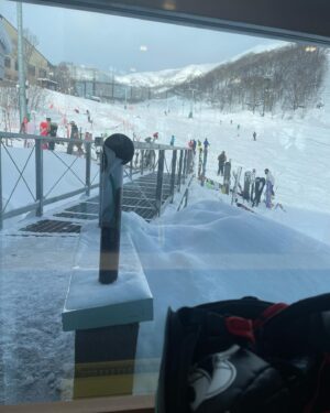Na-Do Instagram - 睽違四年半的二世谷，我會更努力讓自己滑起雪來！
