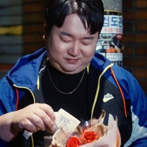 Na Sun-uk Instagram - 문돼의 온도 재결합 기념 영상 찍어드렸는데😥📽
RESULT 결과포함🔥
#허세이별 #videography