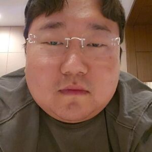 Na Sun-uk Instagram - 난 긱시크 말고..