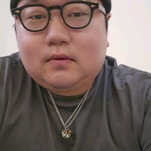 Na Sun-uk Instagram - 5초뒤 손석구