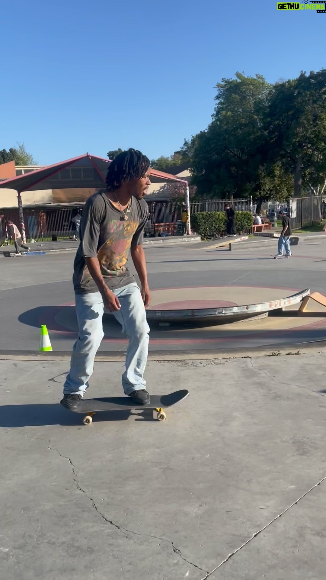 Na-kel Smith - 13.4K Likes - Lmfao can’t make this s*** up.