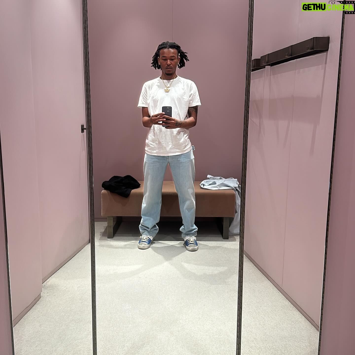 Na-kel Smith - 13.3K Likes - I’ll never let my brother cash out alone #CIRCLEOFTRUST