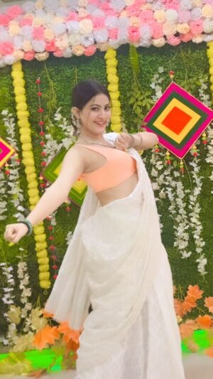 Nabanita Malakar Instagram - Zaalima 🤍

Coz it’s trending…….🫶🏻🤍🧡
.
.
.
.
.
.
. 

 #dance  #song #trending #trendingreels #trendingsongs #trend #instagram #instagood #instadaily #nabanitamalakar #nabanitamalakar09 #nabanitamalakarofficial #nabanitamalakardoyel
