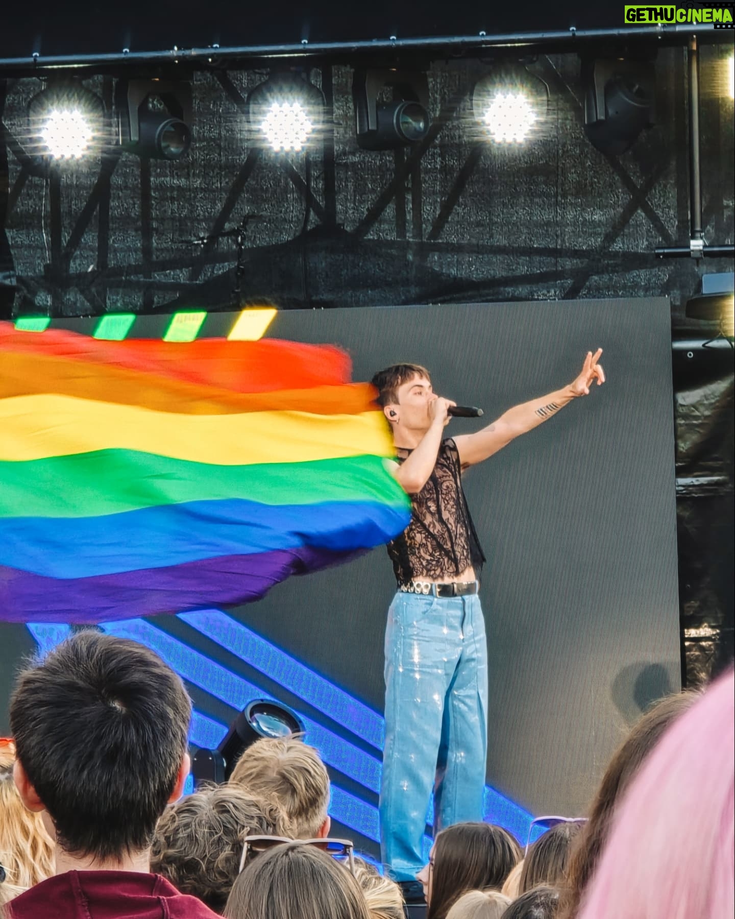 Naglis Bierancas - 12.7K Likes - Pride is for everyone! 🌈
Thank you @soho_club 🥰