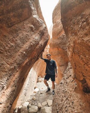 Naglis Bierancas Instagram - Hike without hike shoes, NO PROBLEM. 👍🏻#monkeyfingers #mountains  #morroco