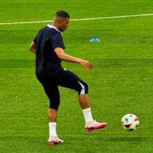 Nagui Instagram - #allezlesbleus #autfra