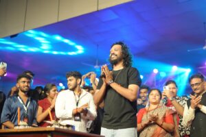 Nakash Aziz Instagram - Grateful to Mangalore city for making my day extra special ✨