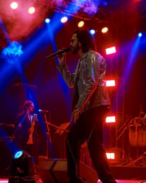 Nakash Aziz Instagram - High on music🎶

#NakashAziz #NakashLive