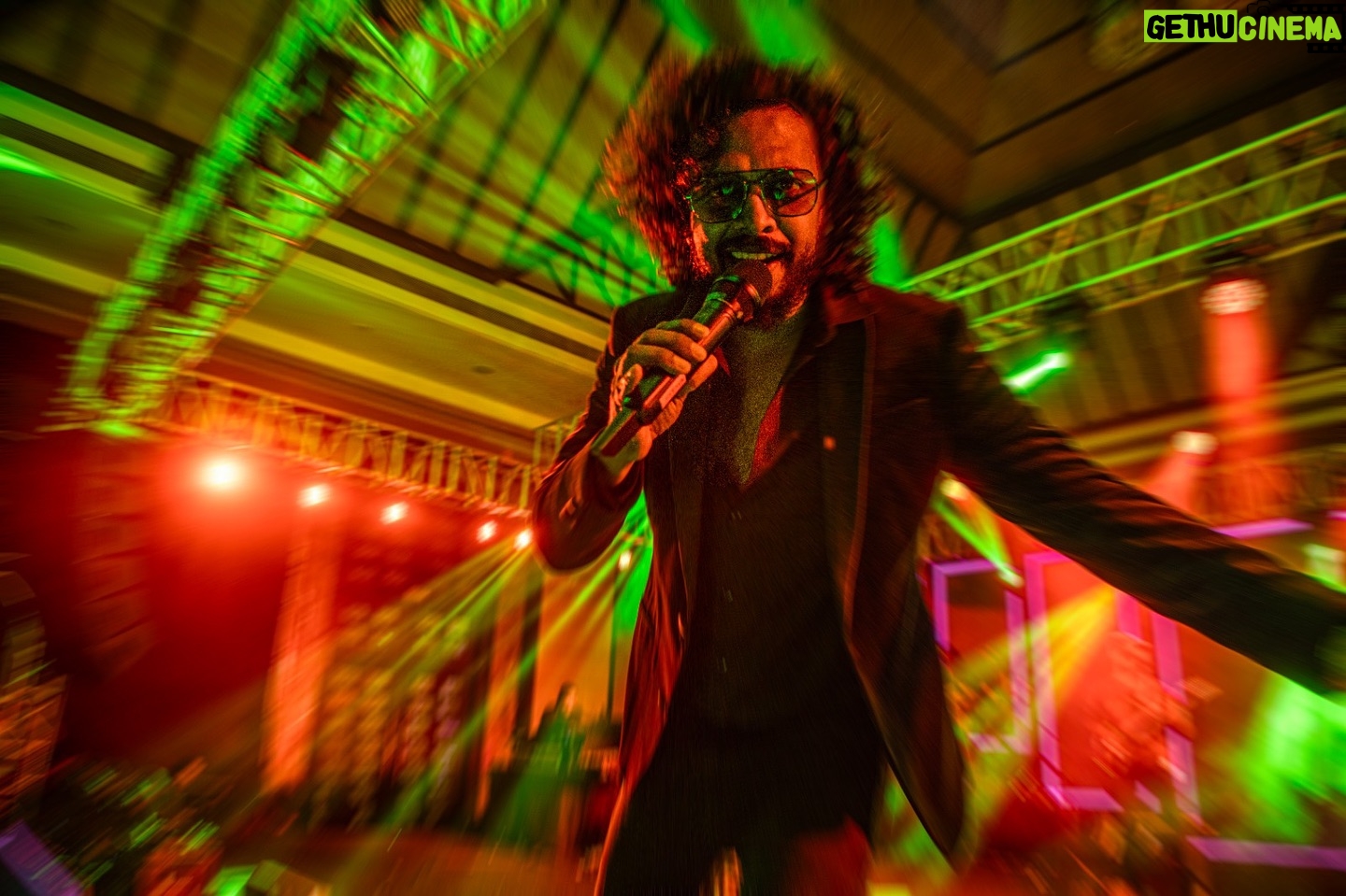 Nakash Aziz - 711 Likes - Vibe check✔️
