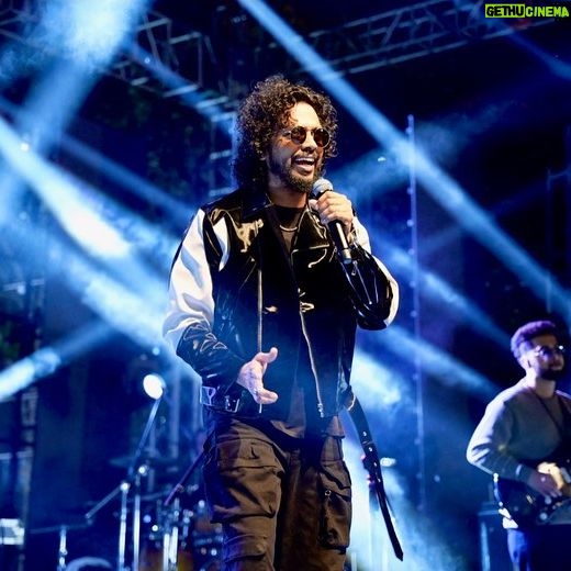 Nakash Aziz - 1K Likes - Feel the music🎶
#NakashAziz #NakashLive