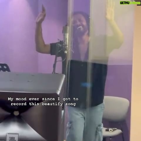 Nakash Aziz - 1K Likes - Always such a pleasure @arrahman sir song from the film #rayaan along with the amazing @antara_nandy written by the @kumaarofficial paaji
📸 @dil.shaads for the vocal supervision and video . Special mention and my best wishes to all the musicians who played on this one and the mixing engineers as well