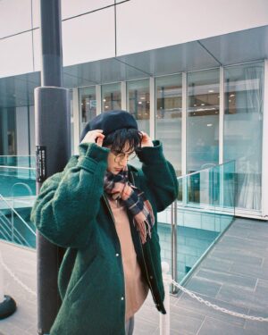 Nakhun Screaigh Instagram - winter is my favourite season ❄️🧤