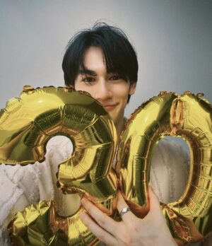 Nakhun Screaigh Instagram - 30 years old. 

Thank you to my family, friends and fans for coming with me on this journey and making it a special day ♥️

Honestly, it’s kind of a weird feeling. I feel like life is just beginning. Looking forward to what the future has in store. I’ll keep working hard to spread positive vibes and be someone who can bring you some comfort and good times when you need it 😊