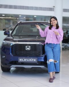 Actress Nakshathra Nagesh HD Instagram Photos and Wallpapers July 2024