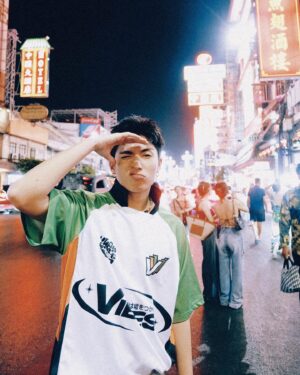 Nam Đình Võ Instagram - Ngày xa nhau em đã nói với anh là em đau trong lòng nhưng mà … ???
