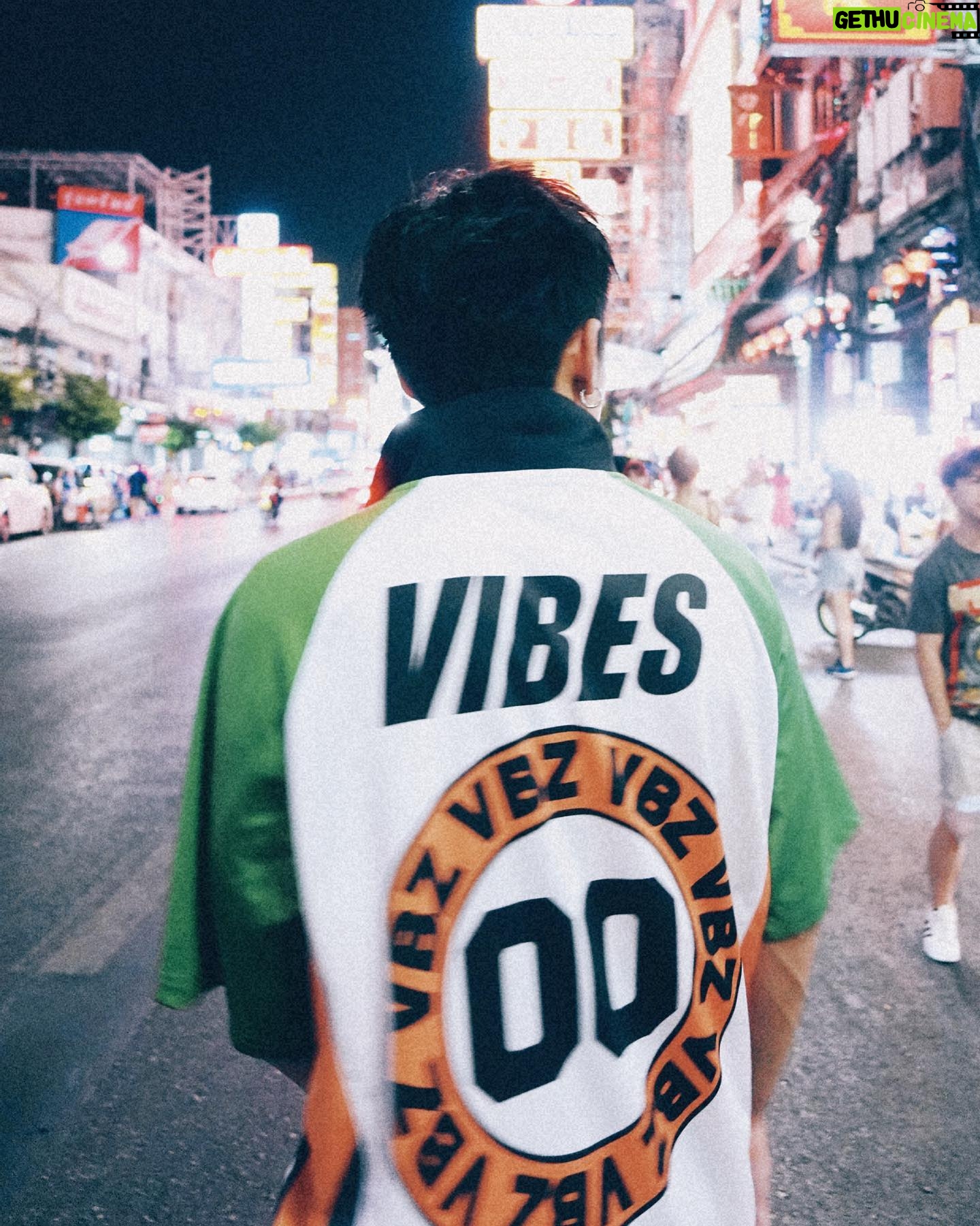 Nam Đình Võ - 6K Likes - Ngày xa nhau em đã nói với anh là em đau trong lòng nhưng mà … ???