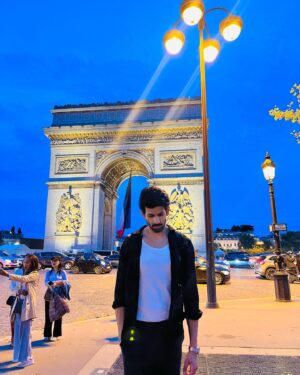 Namik Paul Instagram - I don’t know about love, but Eiffel for Paris 🤓😜 Travel plus next to no phone network has been a wonderful break of routine. Only downside, I missed thanking a lot of you personally last week. So before I start running around again, I just want to thank each and every one of you for your wonderful wishes ❤️🤗 And I’ve got a lot more to show you, so stay tuned 🙏🏼