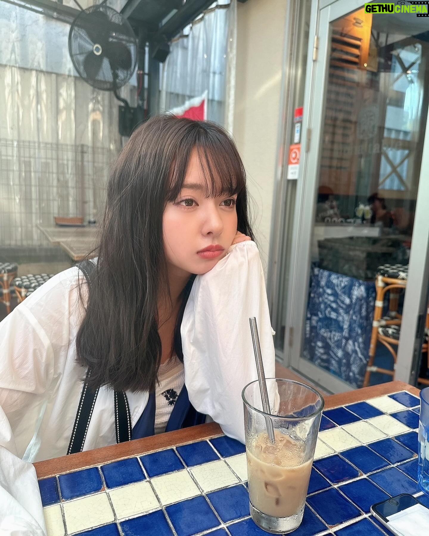 Nana Yamada - 6.4K Likes - めっちゃくちゃ元気に顔面絶不調🙃!笑
(自分しかほぼわからんやつ🧚)
みんなそれでも可愛いよと元気づけてくれっ...。笑