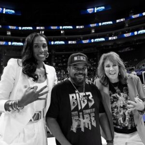 Nancy Lieberman Instagram - Legends respect legends 🤝