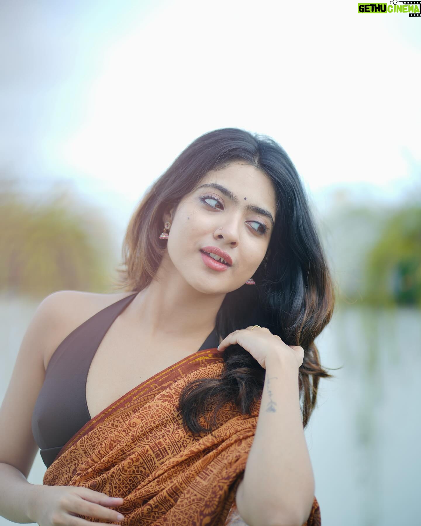 Nandana Varma - 46.3K Likes - π€