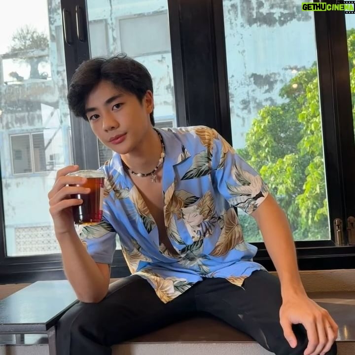 Nannakun Pakapatpornpob - 195K Likes - แดดร้อนจัง เฮ้ยอะไรอะ หูวว ว้าวววว