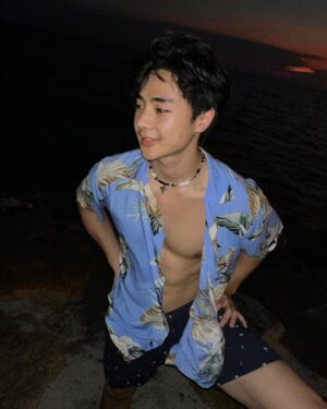 Nannakun Pakapatpornpob Instagram - แดดร้อนจัง เฮ้ยอะไรอะ หูวว ว้าวววว