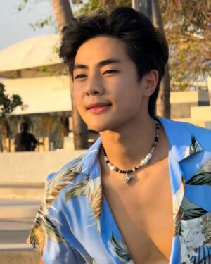 Nannakun Pakapatpornpob Instagram - นมเย็นมั้ยครับ อากาศร้อนๆ