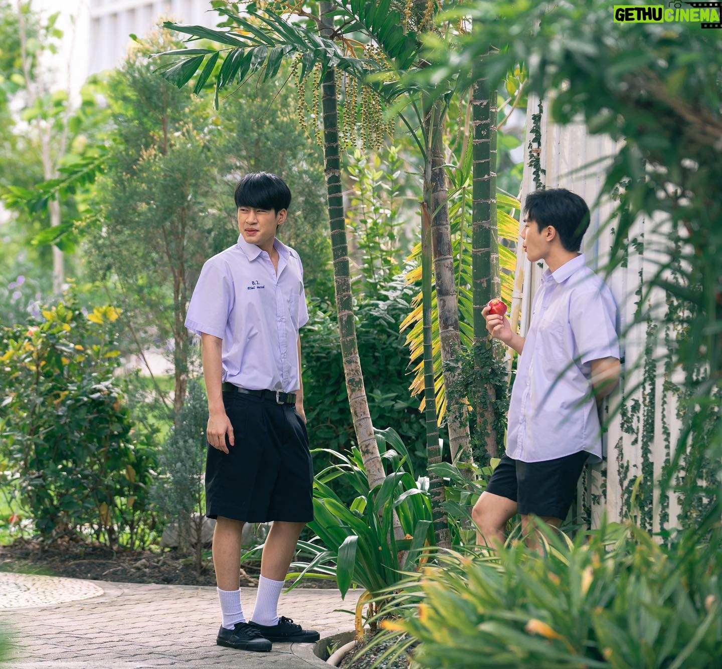 Nannakun Pakapatpornpob - 177.1K Likes - ไปโรงเรียนกันเถอะ🚌 #dff_ep9