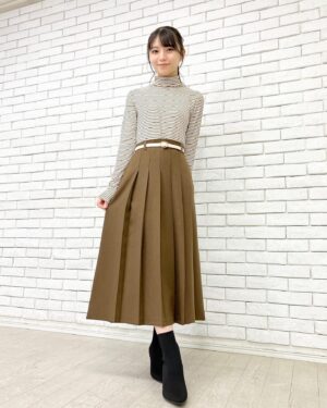 Nao Osato Instagram - あす10月25日(水)のめざましテレビ
イマドキのコーナーでは、この秋トレンドの
ロングスカートを紹介します。

華奢見えを狙うティアードスカートや
動きやすいベロアスカートなど注目商品が登場します。
スタジオにも登場しめざましじゃんけんにも参加予定♪
6時50分頃から登場します。
明日の早起きとチェックよろしくお願いします👗

#めざましテレビ #イマドキ#ロングスカート#トレンド#おしゃれ #大里菜桜 #スタジオ#生出演#めざましじゃんけん