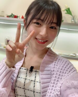 Nao Osato Instagram - 今日はイマドキも朝から見てくれて
ありがとうございました🌸
菜桜は春休みに突入！
早めに課題終わらせて、たくさん遊びたいな

#春休み#イマドキガール#めざましテレビ#イマドキ#チュロス#美味しかった #オフショット #大里菜桜