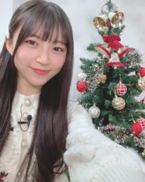 Nao Osato Instagram - めざましテレビをみてくれた皆さん
ありがとうございました😊
シュトーレン、菜桜も人生で初めて食べたのですが甘くて美味しかったです。シュトーレン食べながら待つクリスマスはいつも以上に楽しみです🎄🎁

その前にテストの戦いが待ってるか😖

#シュトーレン#イマドキ#イマドキガール#めざましテレビ#大里菜桜#クリスマス#待ち遠しい#その前にテスト#がんばります