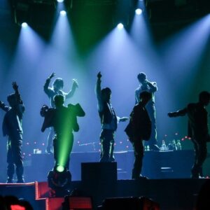 Naoki Kobayashi Instagram - LAST DAY🌹 #STARS
2月から始まったJSB3ツアー全32公演。
無事ファイナルを迎えることが出来ました❗️
こうして満員の会場で、ひとりひとりの笑顔が見えるライブが出来て、改めて、本当に皆さんに支えられていることを感じました！最高に楽しかったです🔥

さてさて今年も残すところ3ヶ月ですが、まだまだ…ありますね？😏更に盛り上がる準備は、出来てますか⁉️🔥
#JSBLAND