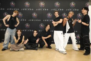 Naoki Kobayashi Instagram - ✨✨✨✨✨✨✨

#JSB3 #JSB_LAND