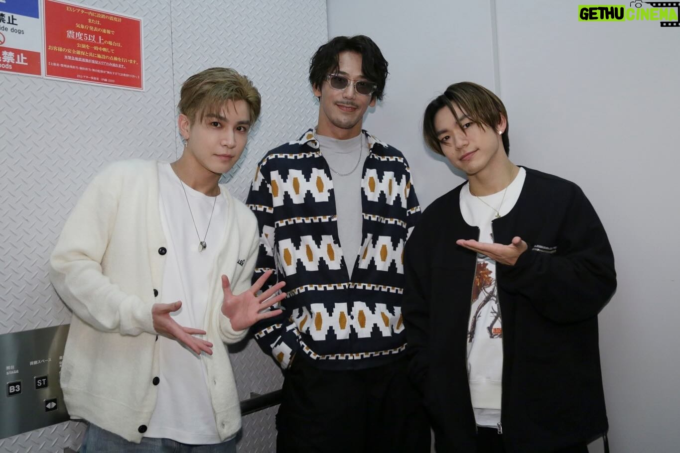 Naoki Kobayashi - 56.1K Likes - JSB3 13th anniversary🌈
これからも三代目J SOUL BROTHERS をよろしくお願いします✨
誕生日おめでとうメッセージもたくさんありがとうございます😊💜
#jsb3 #13thanniversary