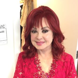 Naomi Judd Instagram - Good morning everyone!  Here I am at @todayshow getting ready to go live in about 20 minutes to talk about my new paperback, River of Time, out today!  So Tune in!
