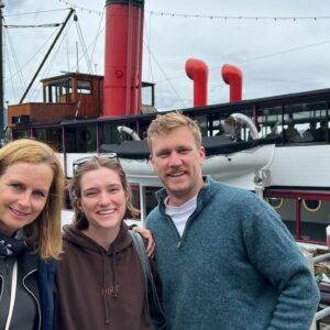 Naomi Simson Instagram - I wanted a holiday of a life time and that’s what we got thanks for helping me organize this family trip! @everything.newzealand @evolverentalsnz we did it all! #helicopter #horseriding #hydroattack #jetboat #biking #spa #offroad #clayshooting #winetasting #arttour #cruise and much more ❤️❤️❤️☺️