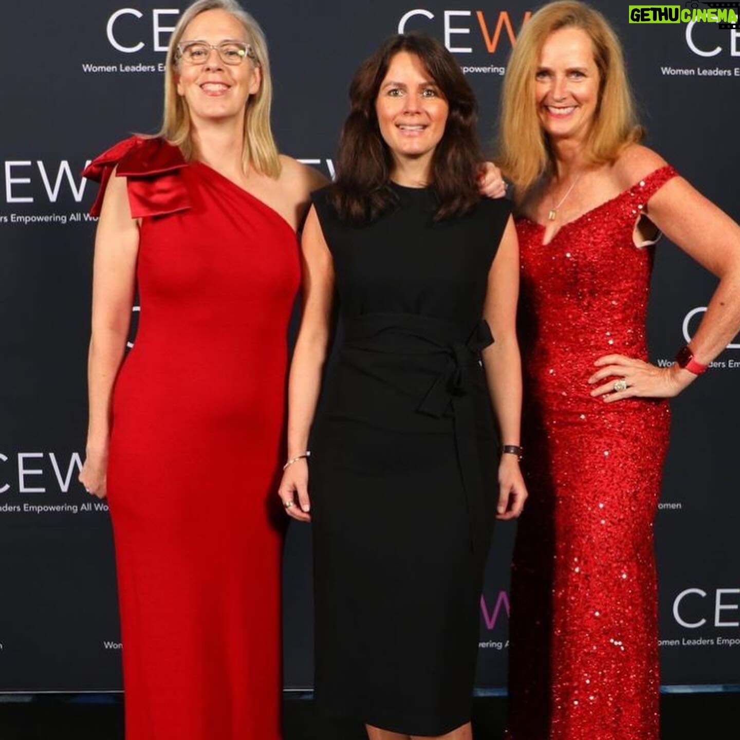 Naomi Simson - 113 Likes - Night of nights for #cew we gave that #photowall a good go. Let the #💃 prevail #inclusion #equity #collaboration