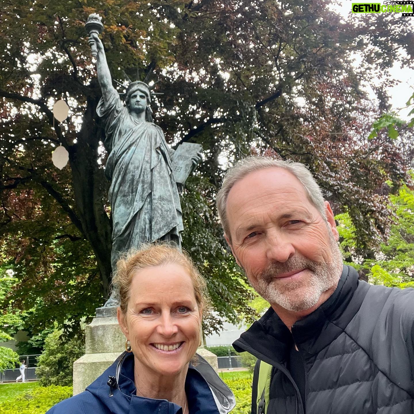 Naomi Simson - 114 Likes - A day of experiencing #paris by bike! 🇫🇷