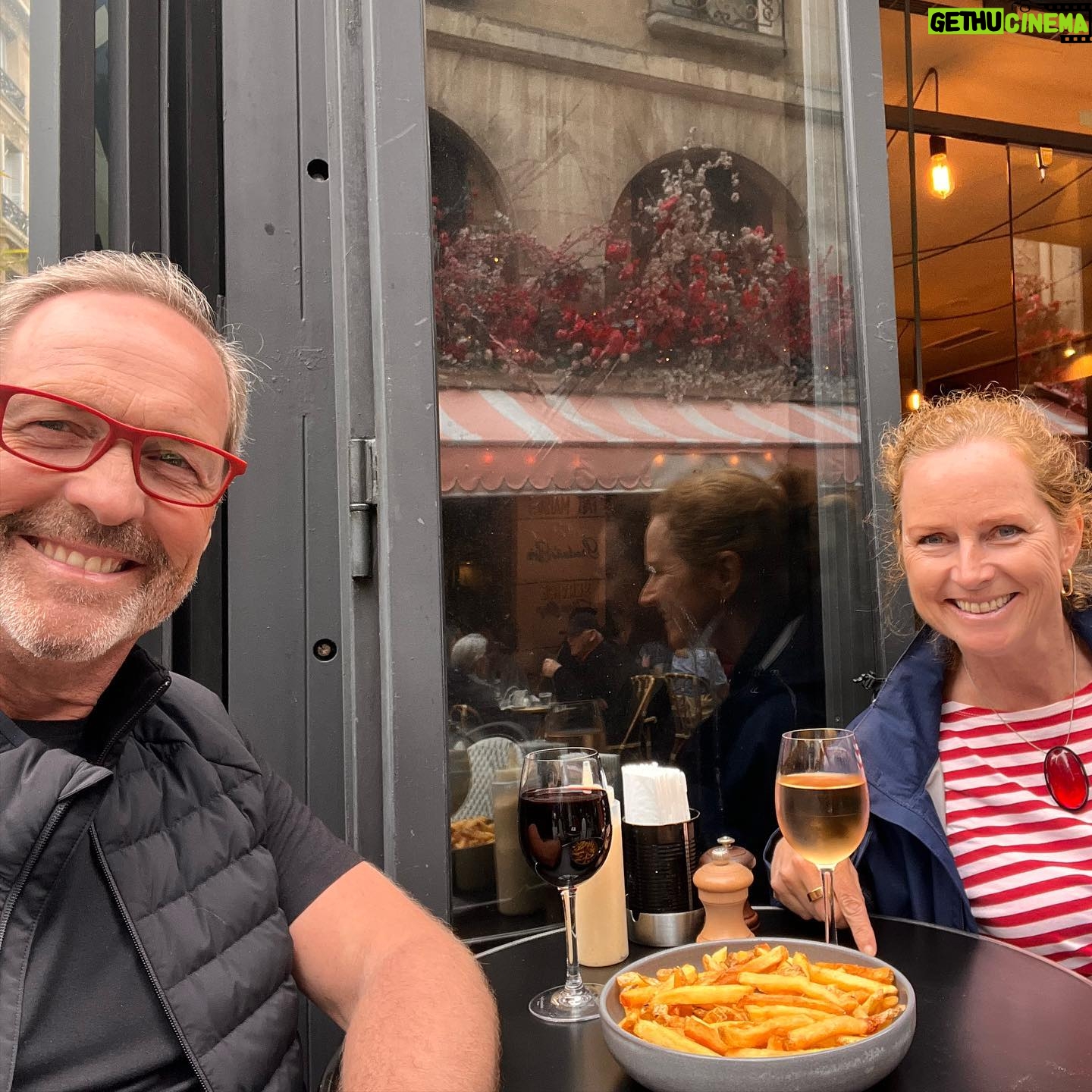 Naomi Simson - 114 Likes - A day of experiencing #paris by bike! 🇫🇷