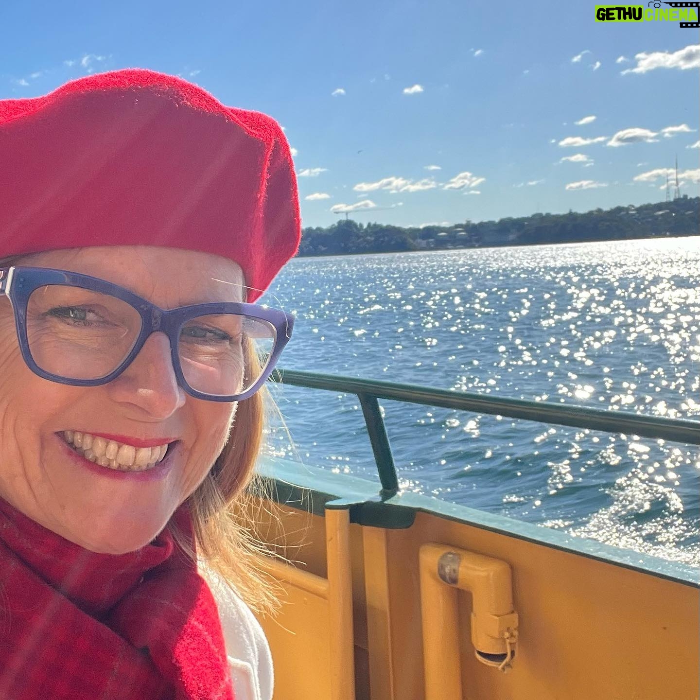 Naomi Simson - 67 Likes - Nice to be home… #sydney 💛♥️❤️💙